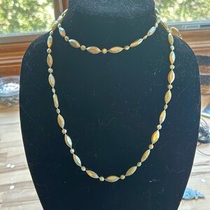 Beaded 17 inch chain can be worn a multiple ways